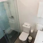 Luxury View & Balcony - Ac & Elevator דירה ליסבון