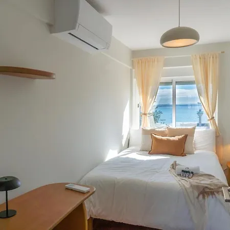 Luxury View & Balcony - Ac & Elevator