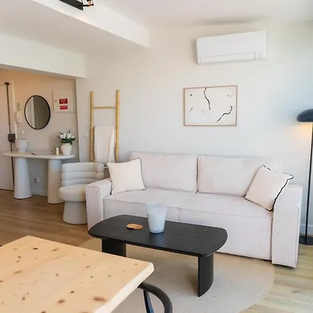 Luxury View & Balcony - Ac & Elevator * 리스본